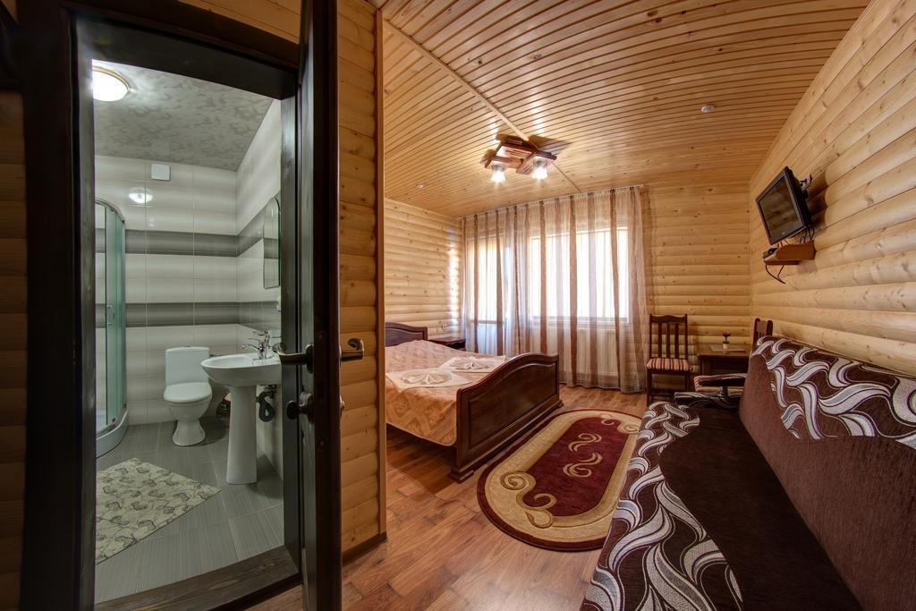 Villa Vlad & Spa Bukovel Rum bild