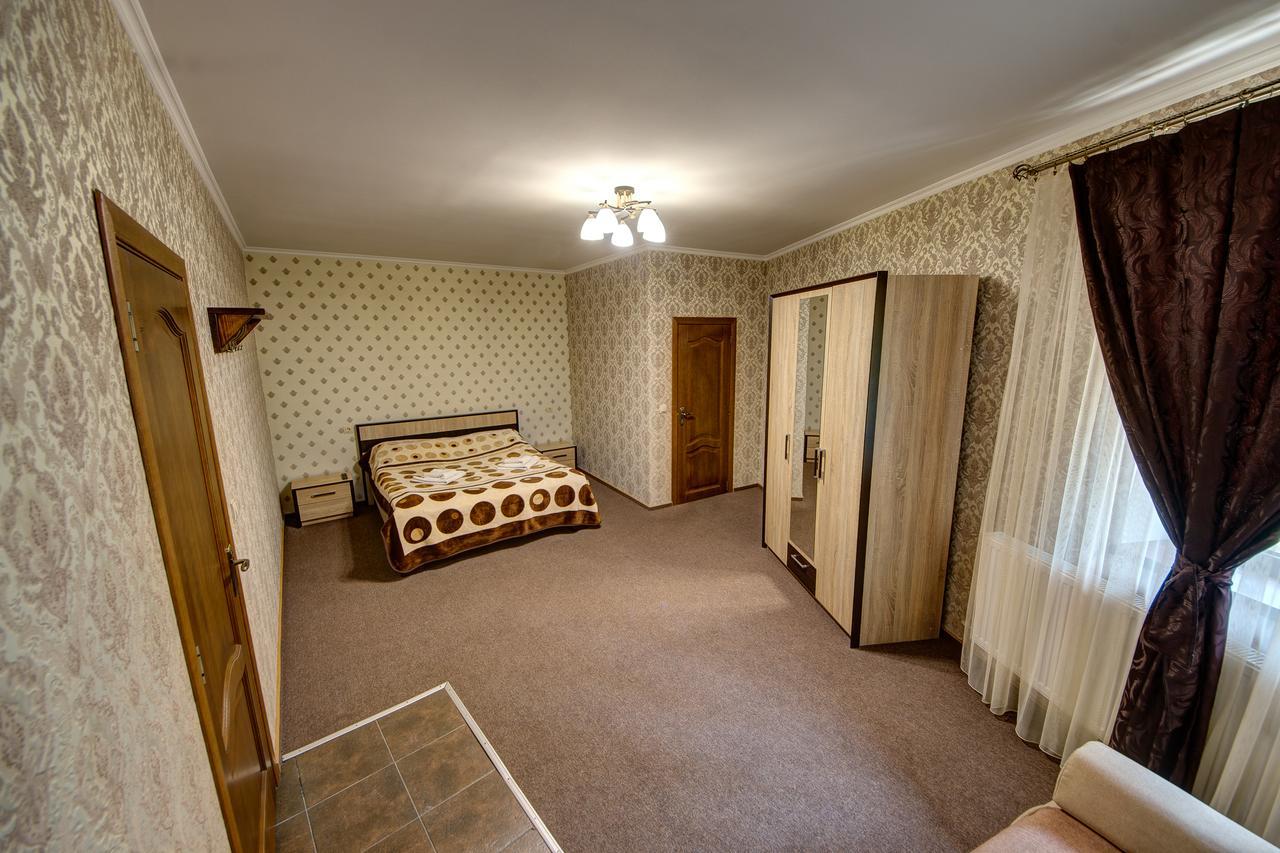 Villa Vlad & Spa Bukovel Exteriör bild