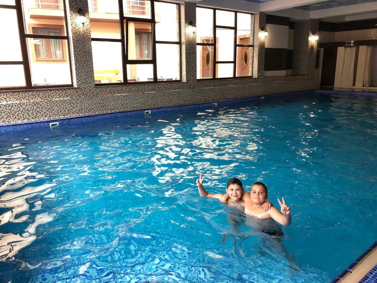 Villa Vlad & Spa Bukovel Exteriör bild